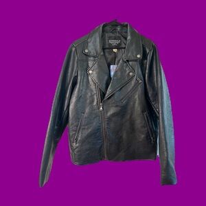 NWT RIVERDALE WOMEN MOTORCYCLE FAUX LEATHER JACKET in black size medium